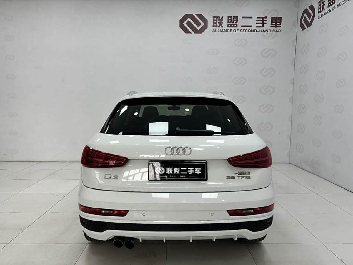 奧迪 奧迪Q3  2018款 35 TFSI 時尚型典藏版圖片