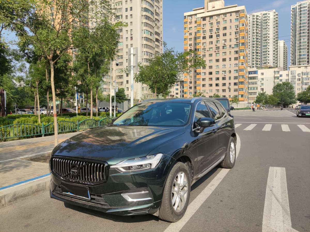 沃爾沃 XC60  2020款 T5 四驅(qū)智逸豪華版圖片