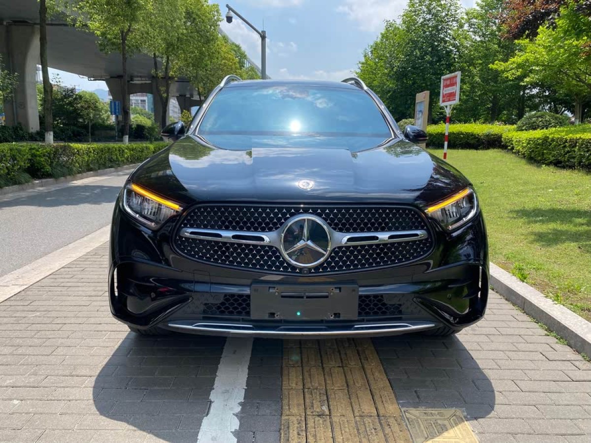 奔馳 奔馳GLC  2025款 改款 GLC 300 L 4MATIC 動感型 7座圖片
