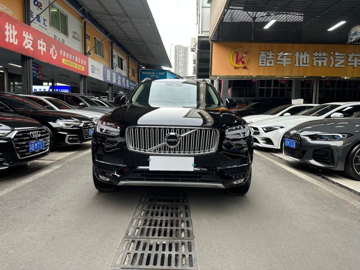 沃爾沃 XC90  2019款  T6 智逸版 7座 國(guó)VI圖片