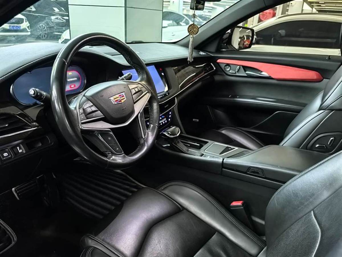 凱迪拉克 CT6  2019款 28T 豪華型圖片