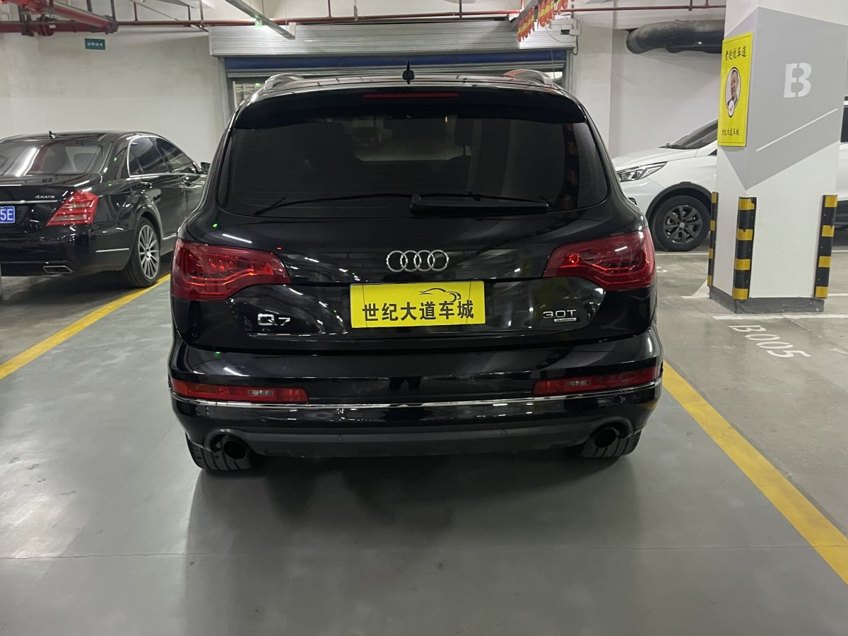 奧迪 奧迪Q7  2012款 3.0 TFSI 專享型(200kW)圖片