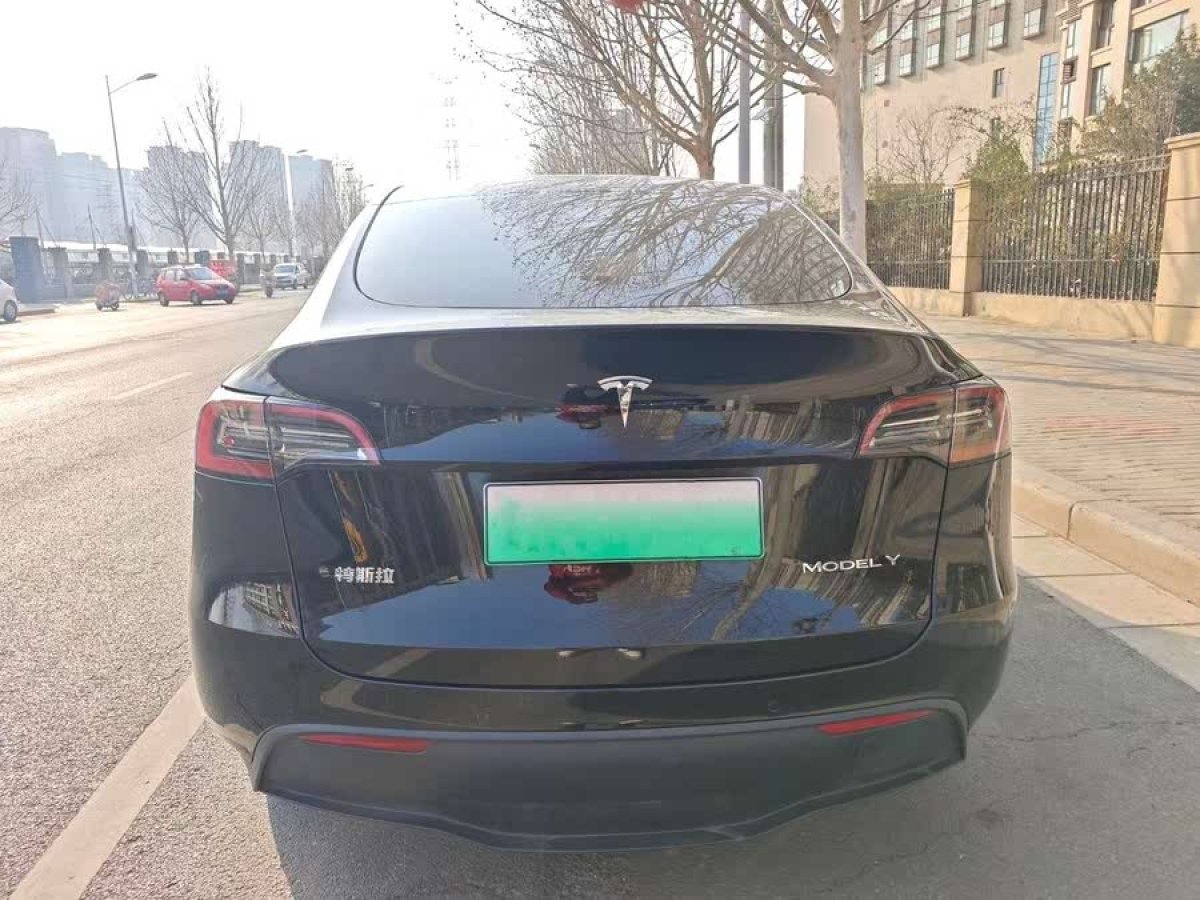 特斯拉 Model Y  2022款 改款 后輪驅(qū)動(dòng)版圖片