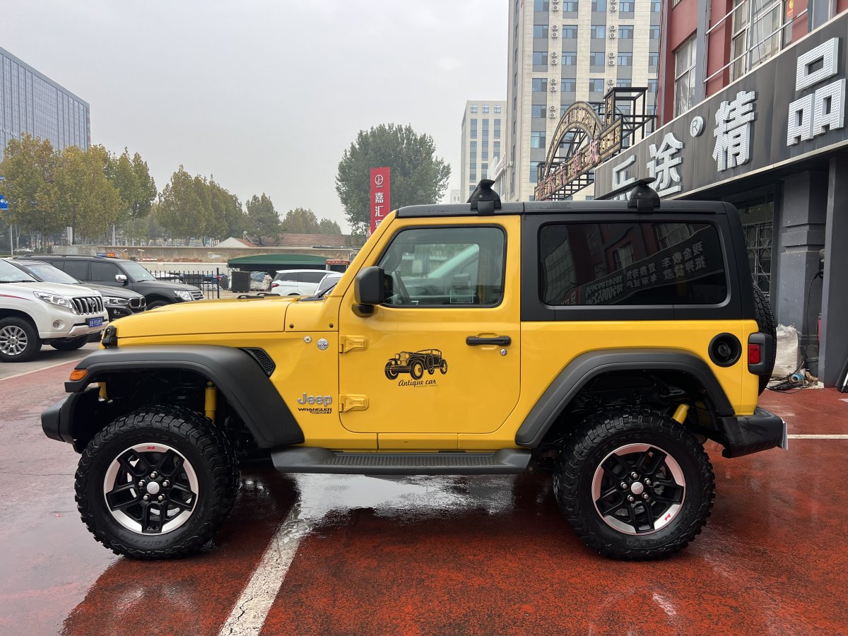 Jeep 牧馬人  2019款 2.0T Sahara 兩門(mén)版 國(guó)VI圖片