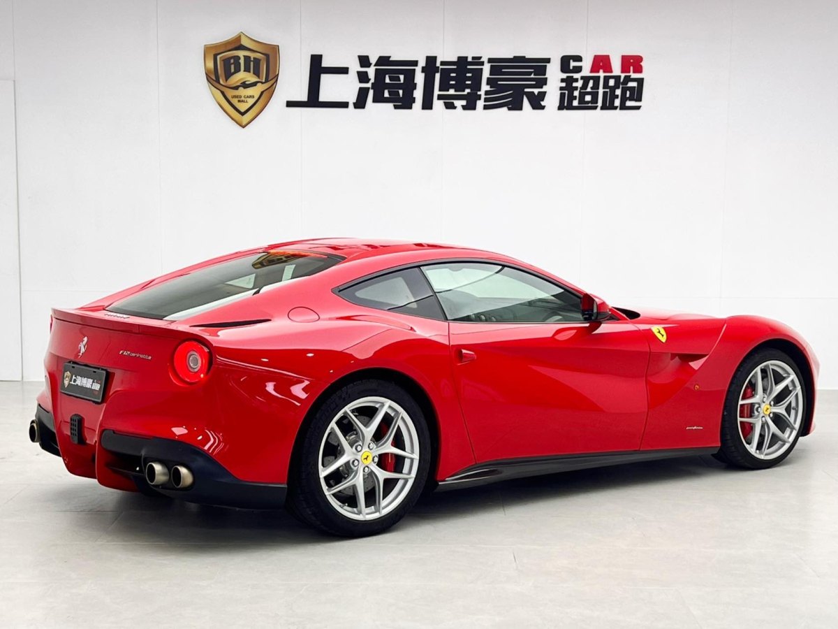 法拉利 F12berlinetta  2013款 6.3L 標(biāo)準(zhǔn)型圖片