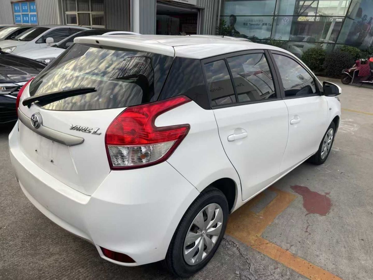 豐田 YARiS L 致炫  2015款 1.5G 自動炫動天窗特別版圖片