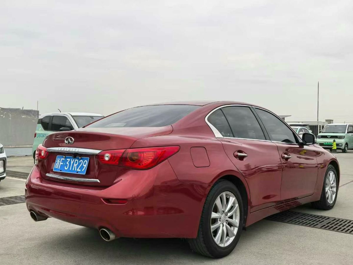 英菲尼迪 Q50  2014款 2.0T 豪華版圖片