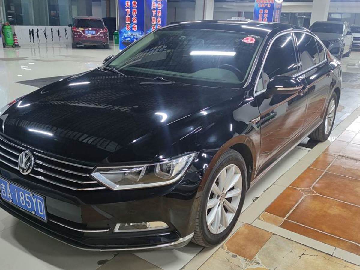 大眾 邁騰  2018款 330TSI DSG 領(lǐng)先型圖片