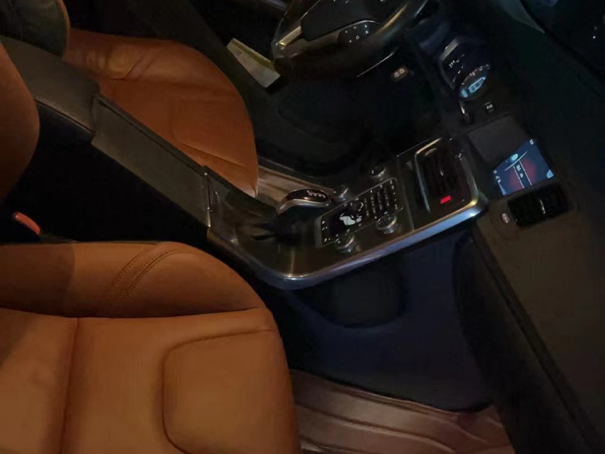 2015年2月沃尔沃 V60  2015款 T5 智雅版