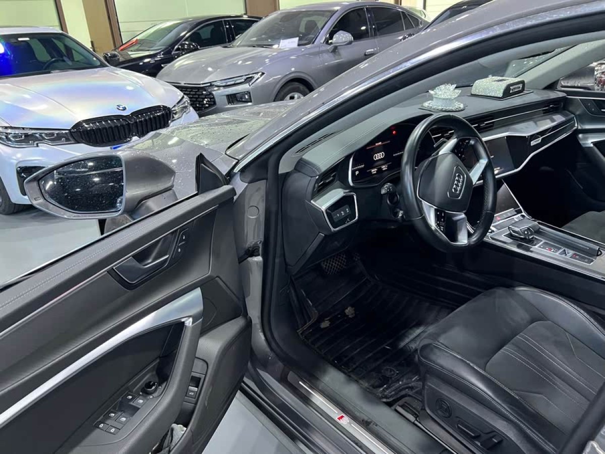 奧迪 奧迪A7L  2023款 45 TFSI quattro S-line 影武士版圖片