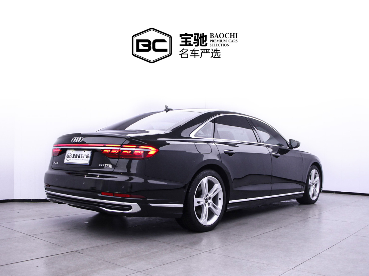 奧迪 奧迪A8  2023款 A8L 50 TFSI quattro 臻選型圖片