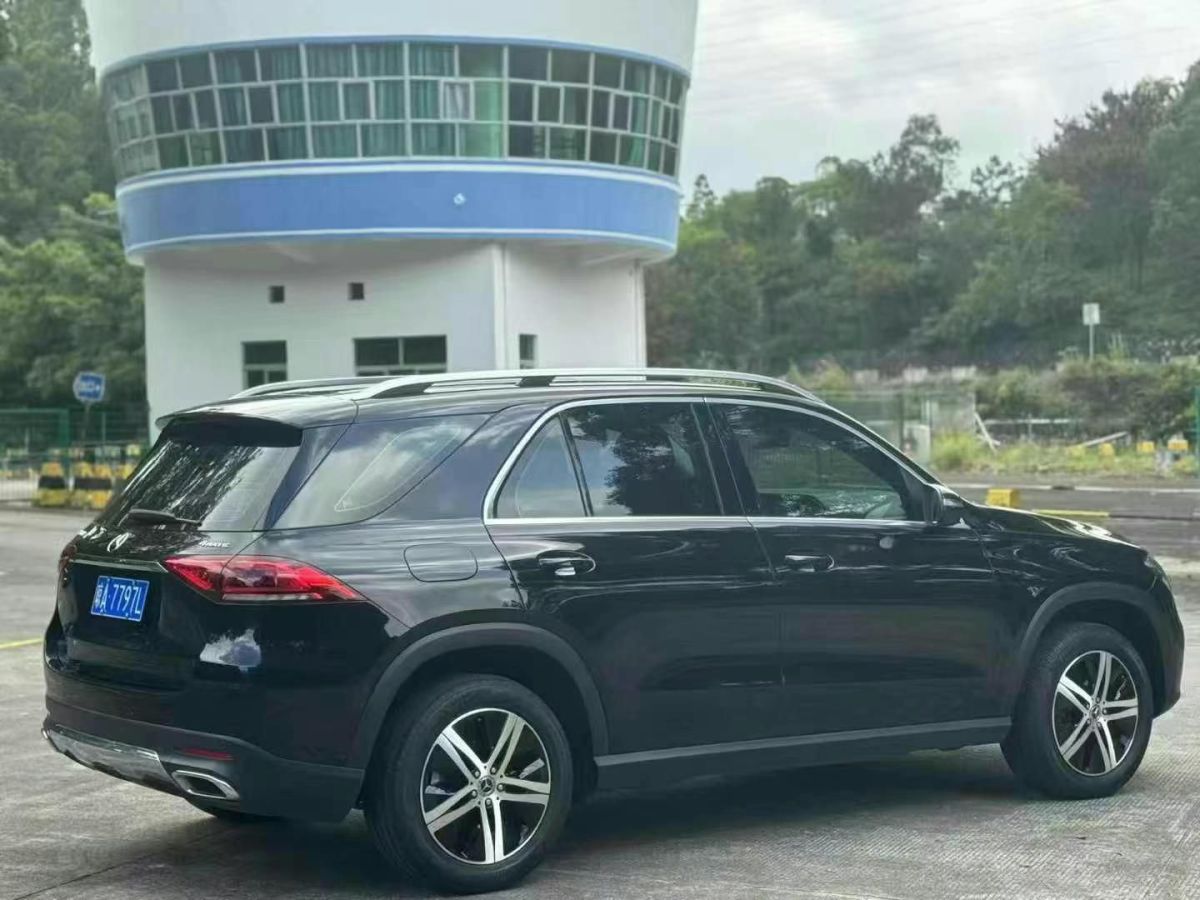 奔馳 奔馳E級(jí)新能源  2021款 E 350 e L 插電式混合動(dòng)力轎車(chē)圖片