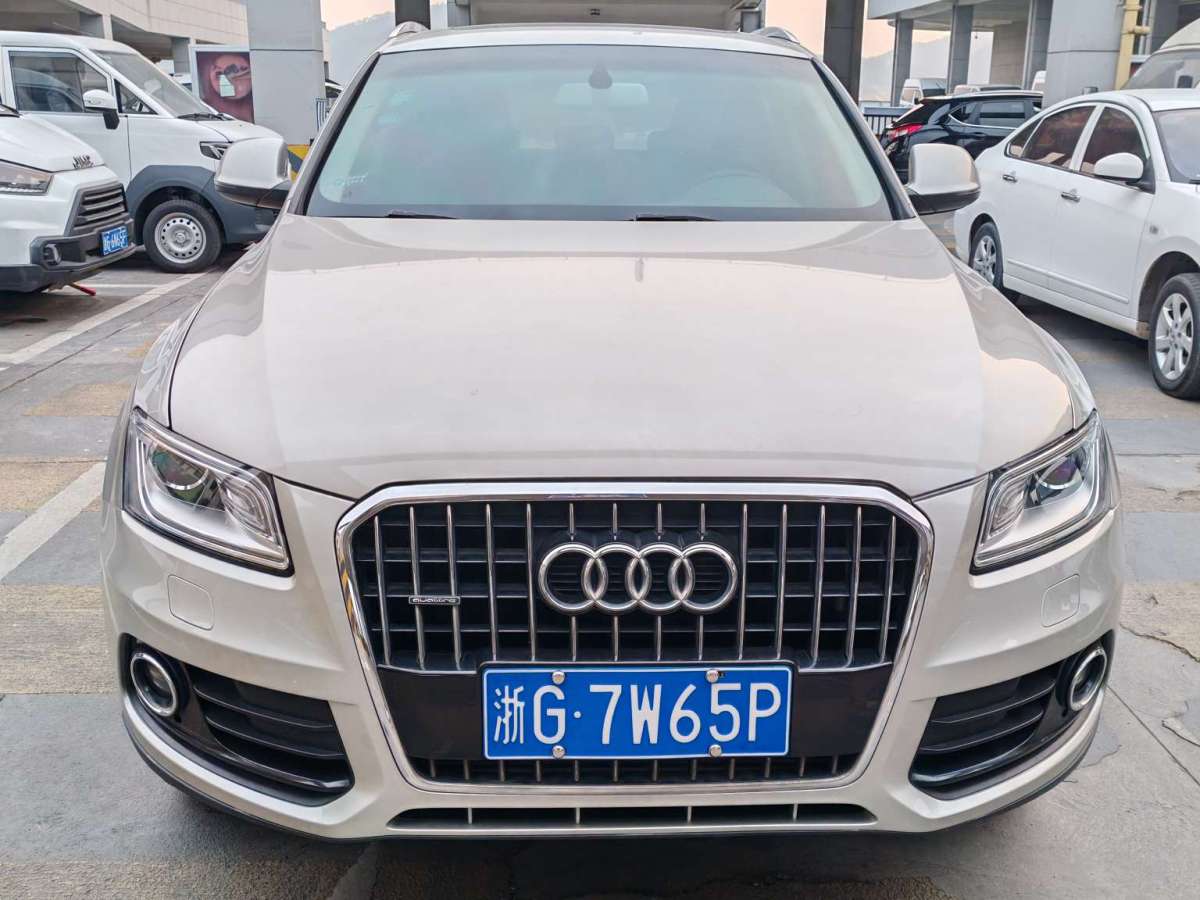 奧迪 奧迪Q5  2013款 40 TFSI 進(jìn)取型圖片