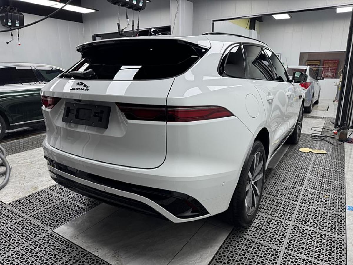 捷豹 F-PACE  2024款 P250 R-Dynamic SE圖片