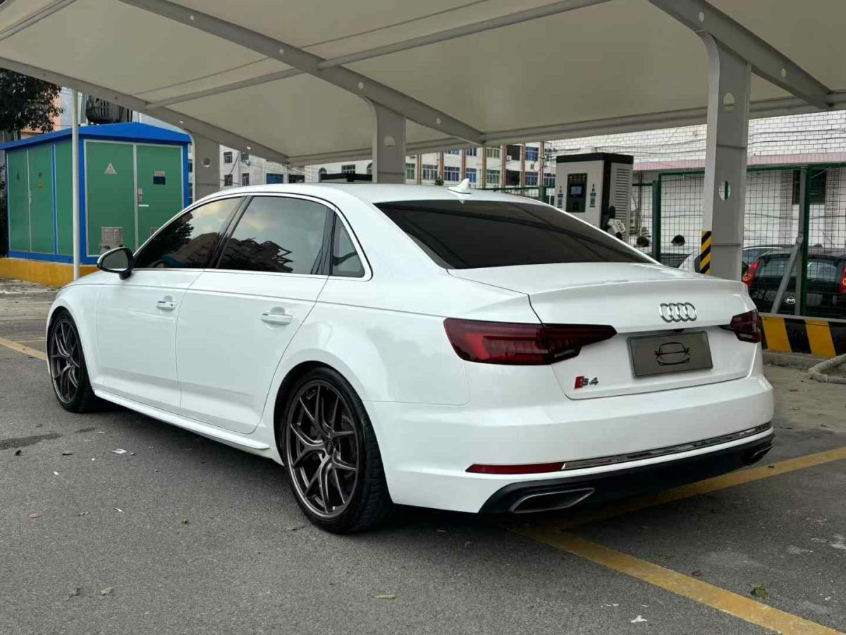 奧迪 奧迪A4L  2020款 35 TFSI 時尚動感型圖片