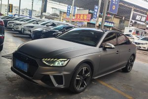 奧迪A4L 奧迪 40 TFSI 豪華動感型