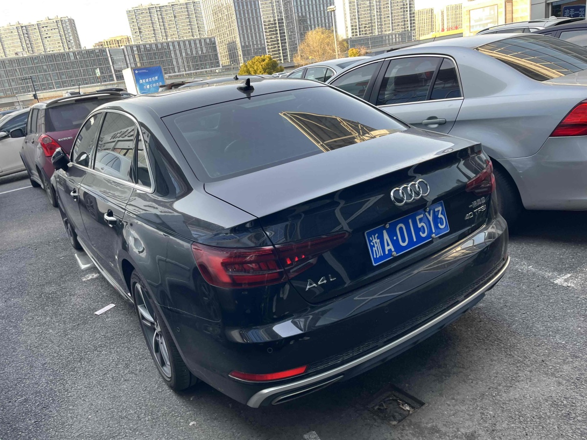 奧迪 奧迪A4L  2019款 40 TFSI 時(shí)尚型 國VI圖片