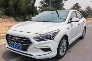 全界Q1 云雀 1.4L AMT天窗導(dǎo)航版