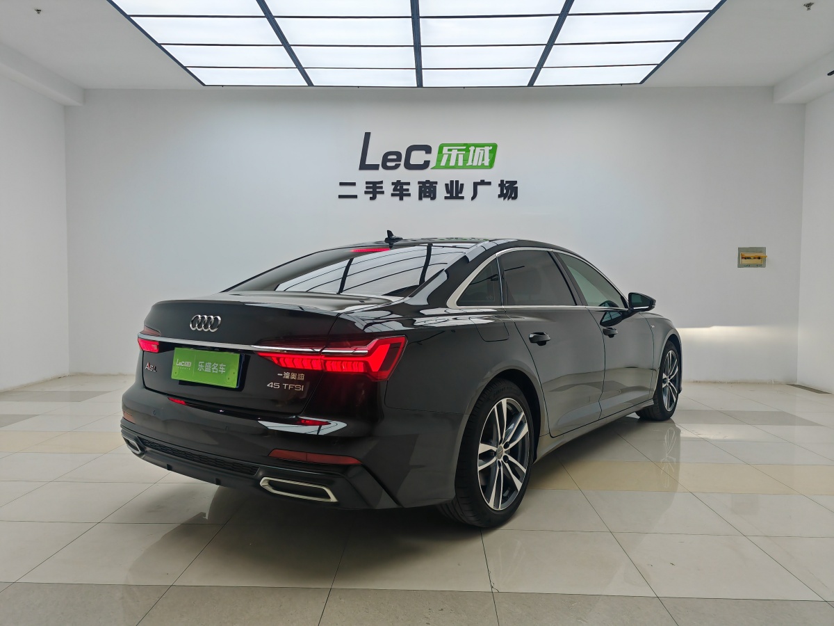 奧迪 奧迪A6L  2019款 45 TFSI 臻選動感型圖片