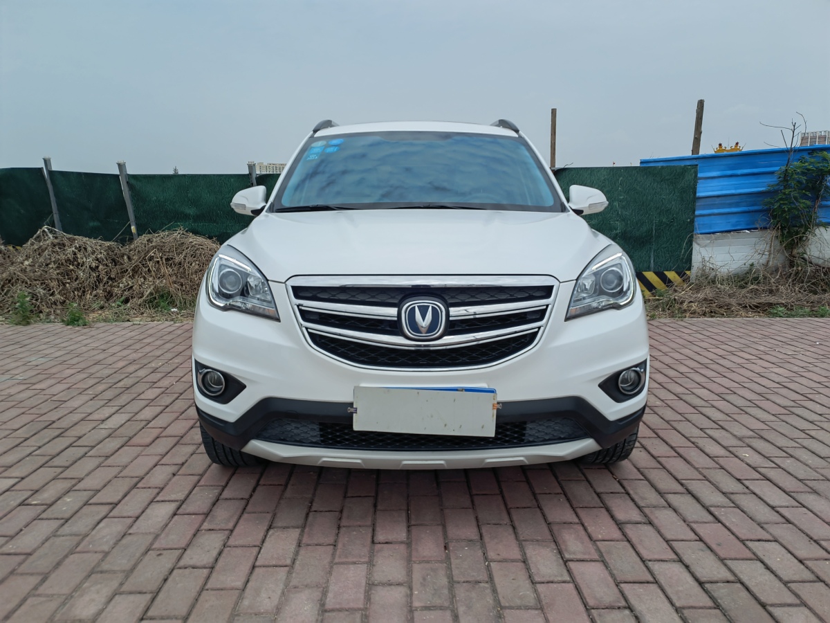 长安 CS35  2017款 1.6L 手动豪华型图片