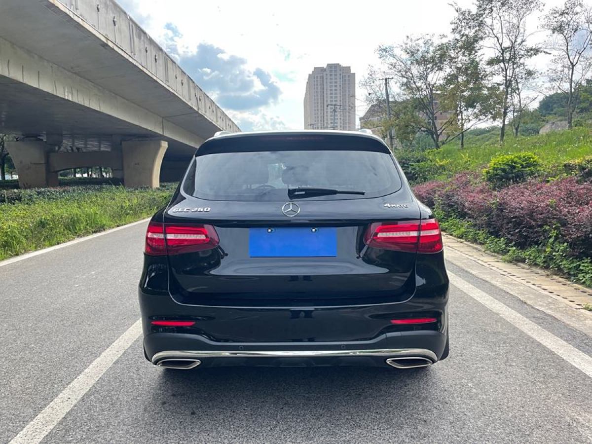 奔馳 奔馳GLC  2017款 GLC 260 4MATIC 豪華型圖片