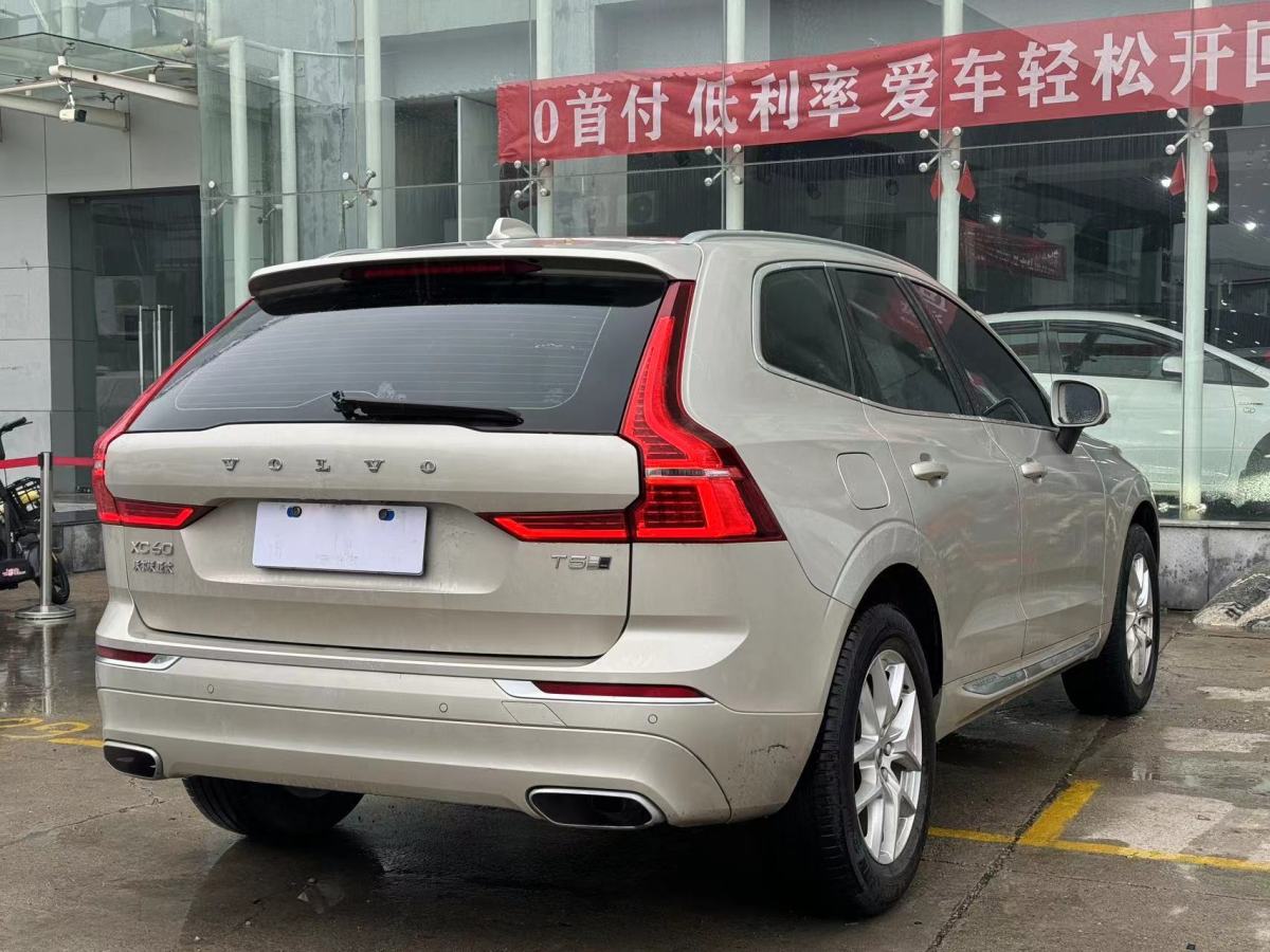 沃爾沃 XC60  2019款  T5 四驅(qū)智逸版 國VI圖片