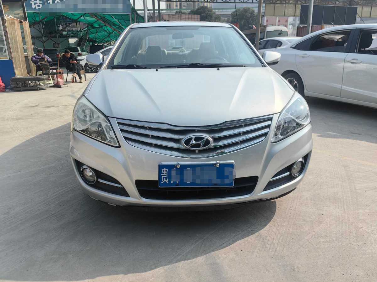 現(xiàn)代 悅動  2011款 1.6L 手動豪華型圖片