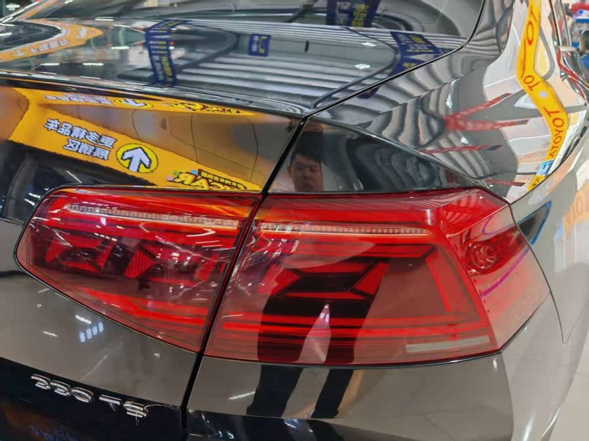 大眾 邁騰  2020款 330TSI DSG 領(lǐng)先型圖片