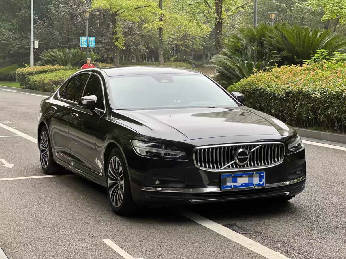 沃爾沃 S90  2022款 B5 智遠(yuǎn)豪華版圖片