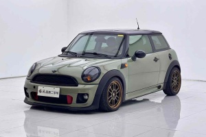 CLUBMAN MINI 1.6L COOPER Fun