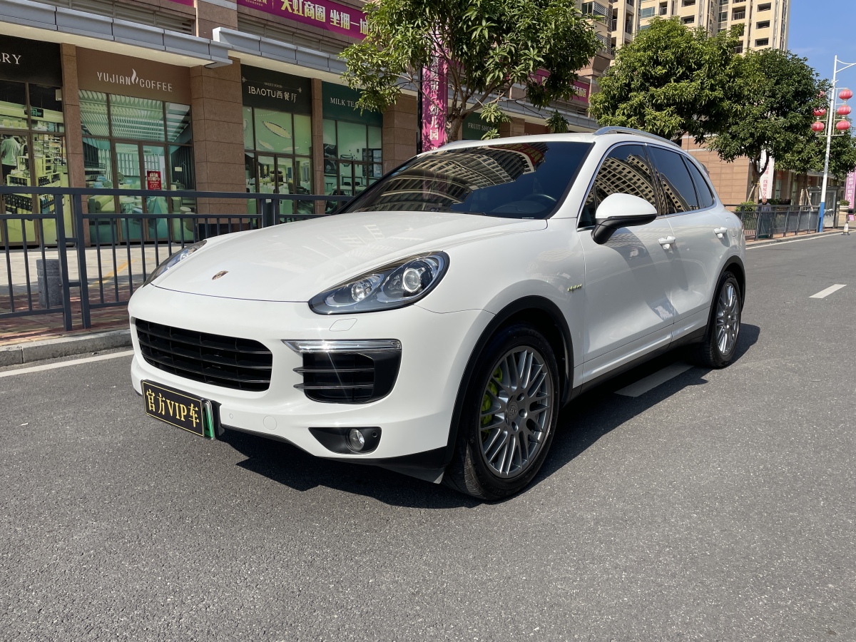 2019年1月保時捷 Cayenne新能源  2016款 Cayenne S E-Hybrid 3.0T