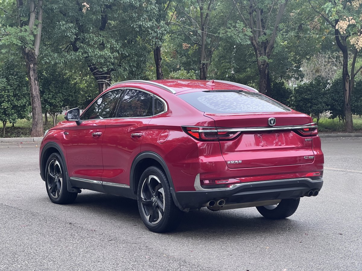 2019年2月長(zhǎng)安 CS85 COUPE  2019款  2.0T 動(dòng)版 國VI