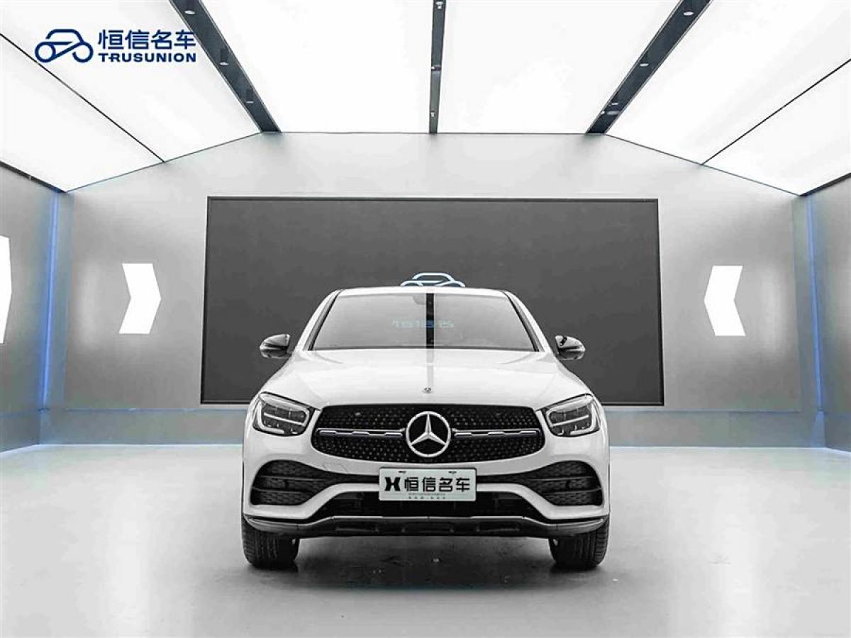 奔馳 奔馳GLC  2022款 改款 GLC 260 4MATIC 轎跑SUV圖片