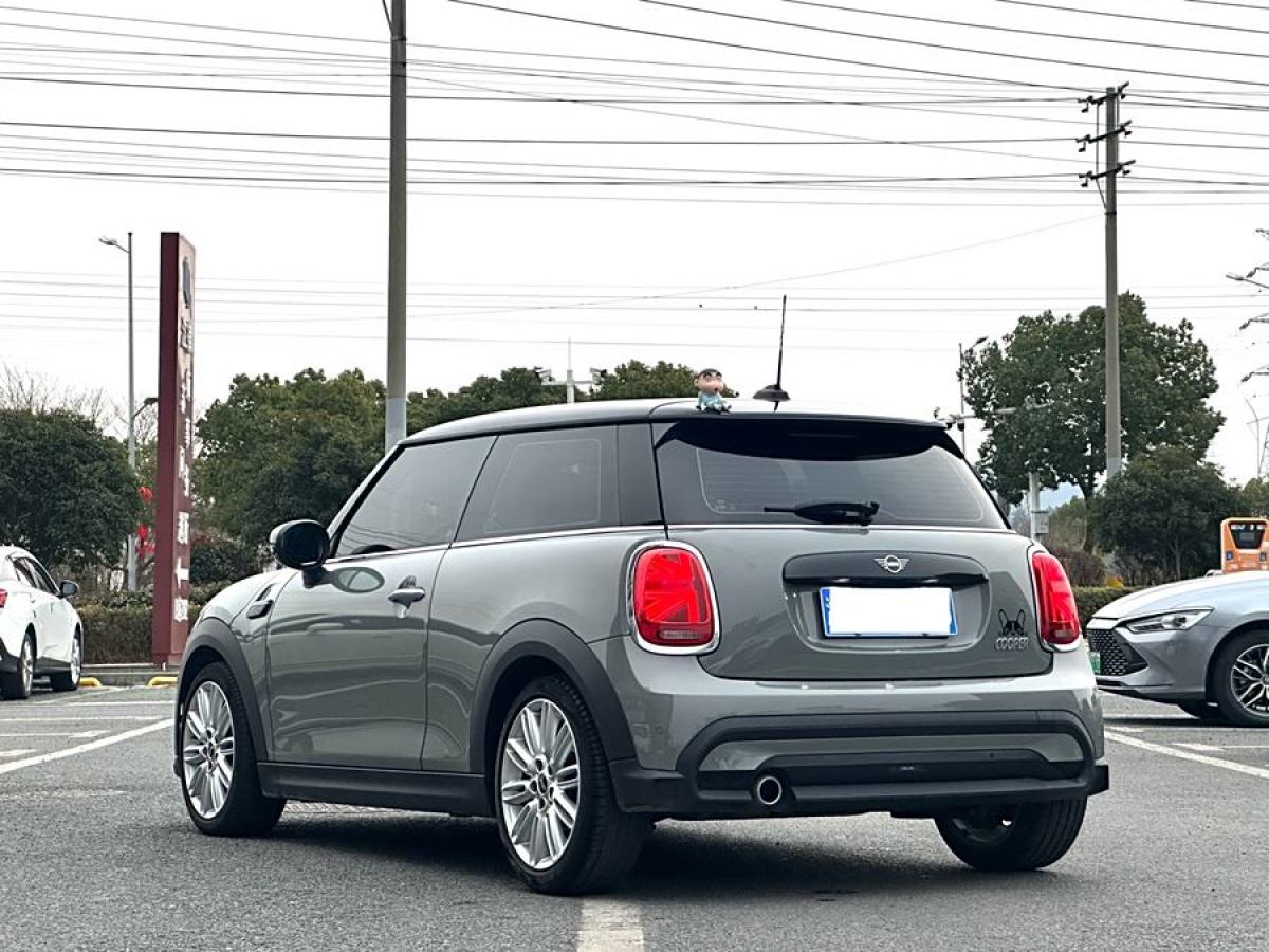 MINI MINI  2022款 改款 1.5T COOPER 藝術家圖片