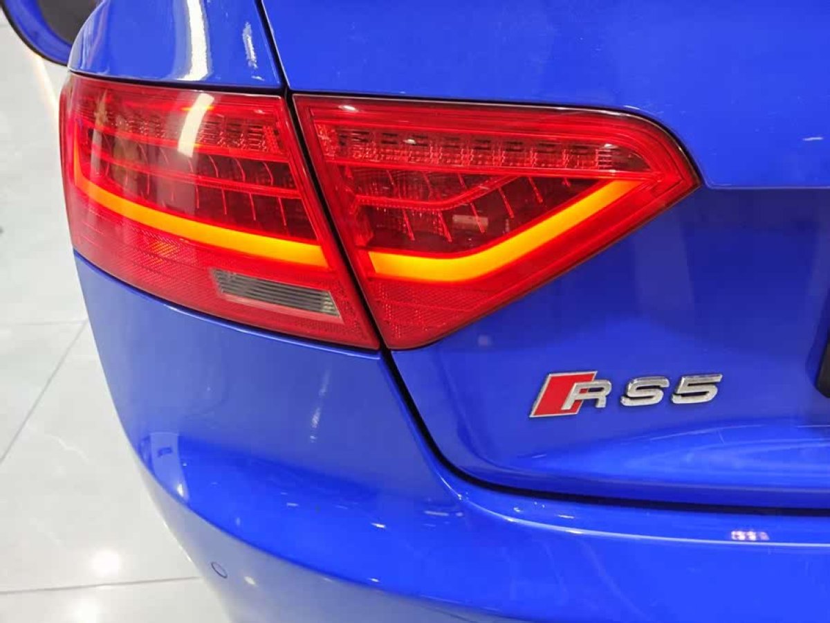 奧迪 奧迪RS 5  2014款 RS 5 Coupe 特別版圖片