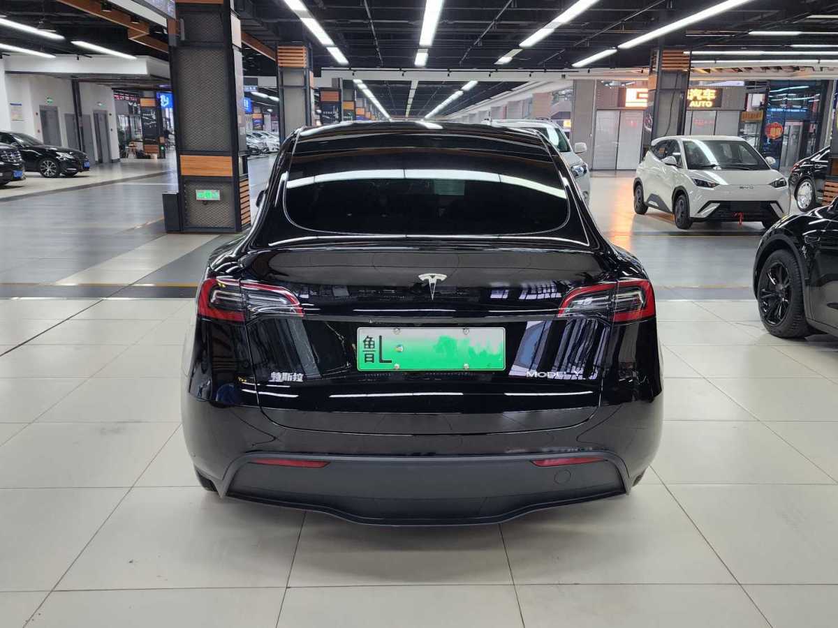 特斯拉 Model 3  2023款 煥新版 后輪驅(qū)動(dòng)圖片