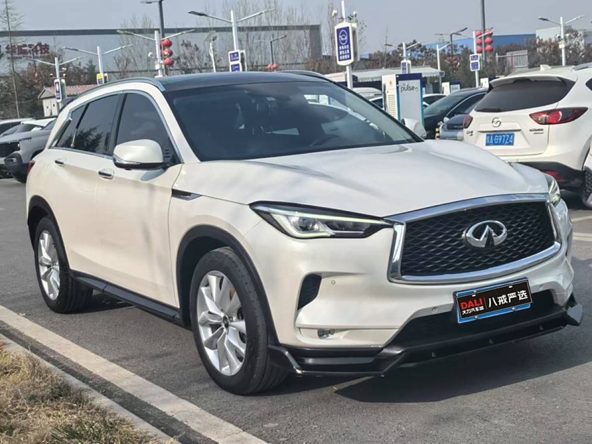 英菲尼迪 QX50  2020款 改款 2.0T 四驅(qū)菁英版圖片