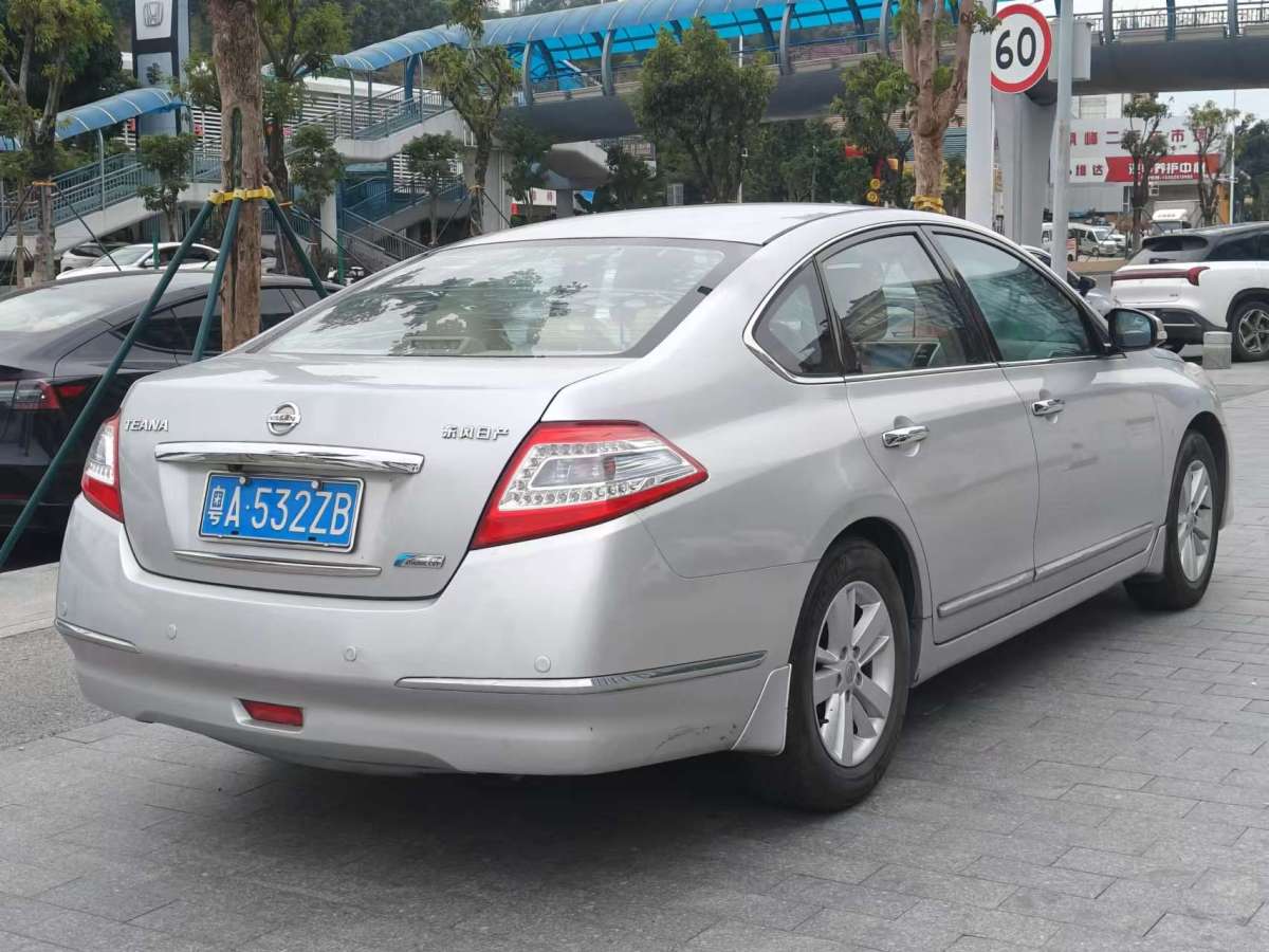 日產(chǎn) 天籟  2011款 2.0L XL榮耀版圖片