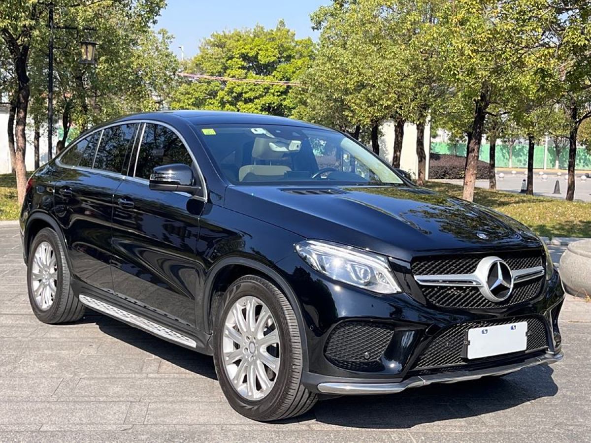 奔馳 奔馳GLE轎跑  2017款 GLE 320 4MATIC 轎跑SUV圖片