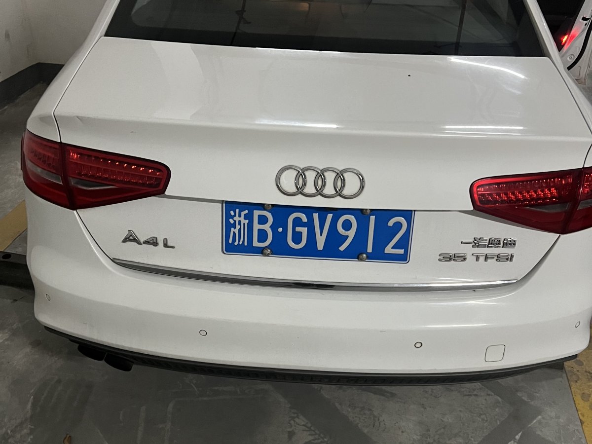 奧迪 奧迪A4L  2016款 35 TFSI 典藏版 S line舒適型圖片