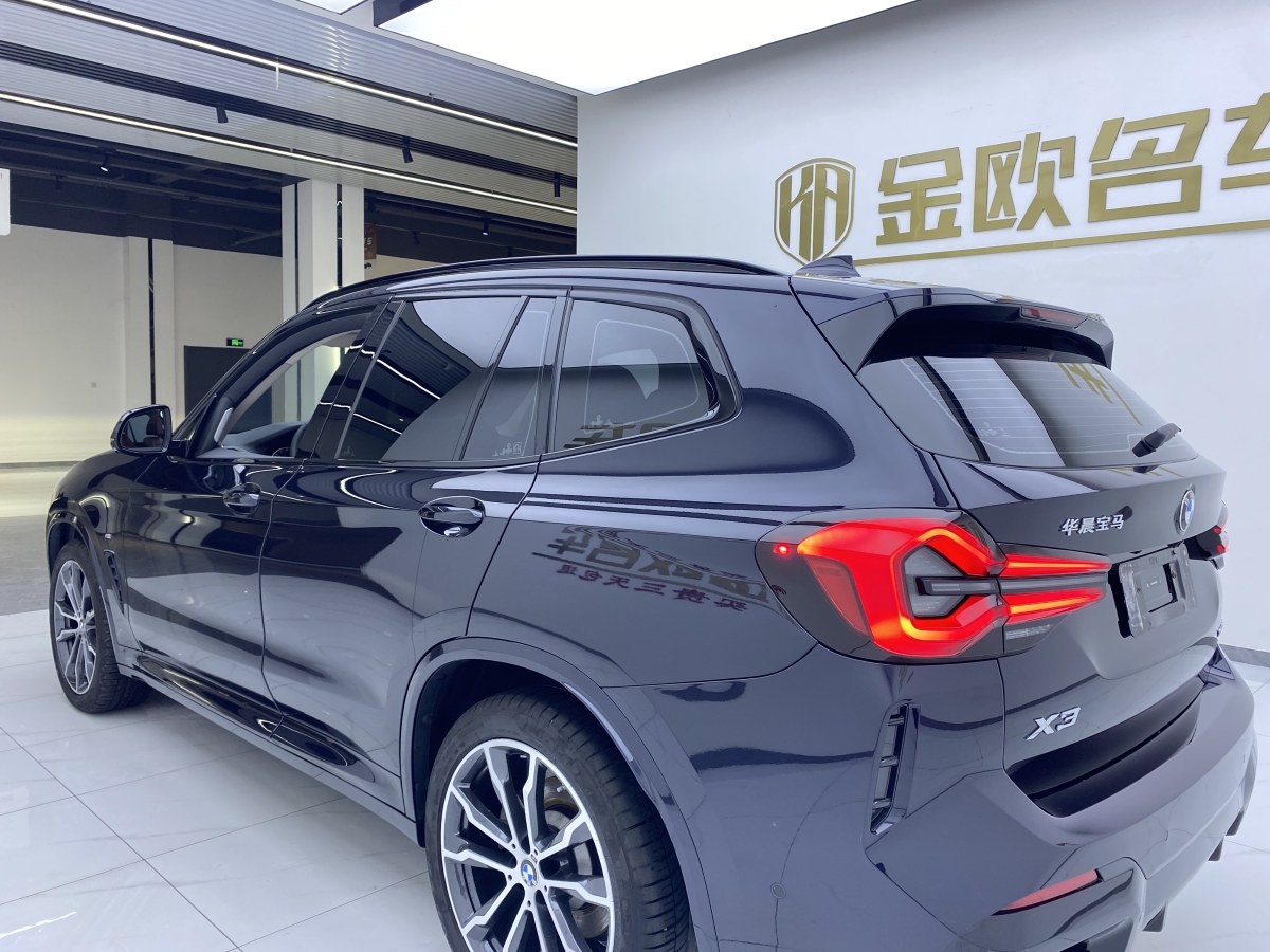 寶馬 寶馬X3  2022款 改款 xDrive30i 領(lǐng)先型 M曜夜套裝圖片