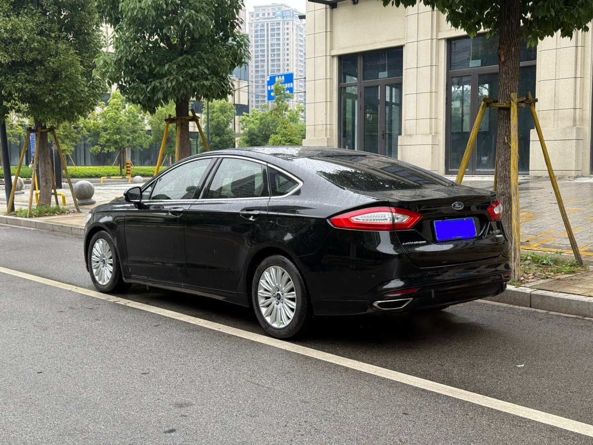 福特 蒙迪歐  2013款 2.0L GTDi200時(shí)尚型圖片