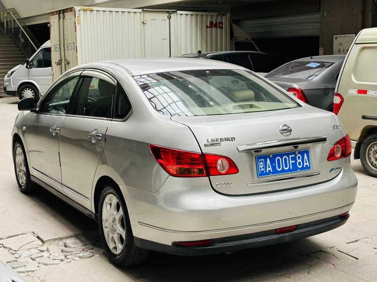 日產(chǎn) 軒逸  2007款 2.0 XE 舒適版圖片