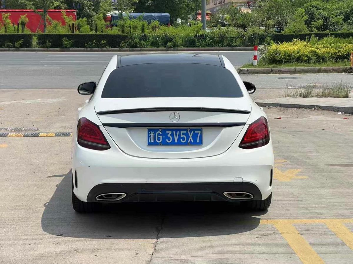 奔馳 奔馳C級(jí)  2021款 C 300 L 運(yùn)動(dòng)版圖片