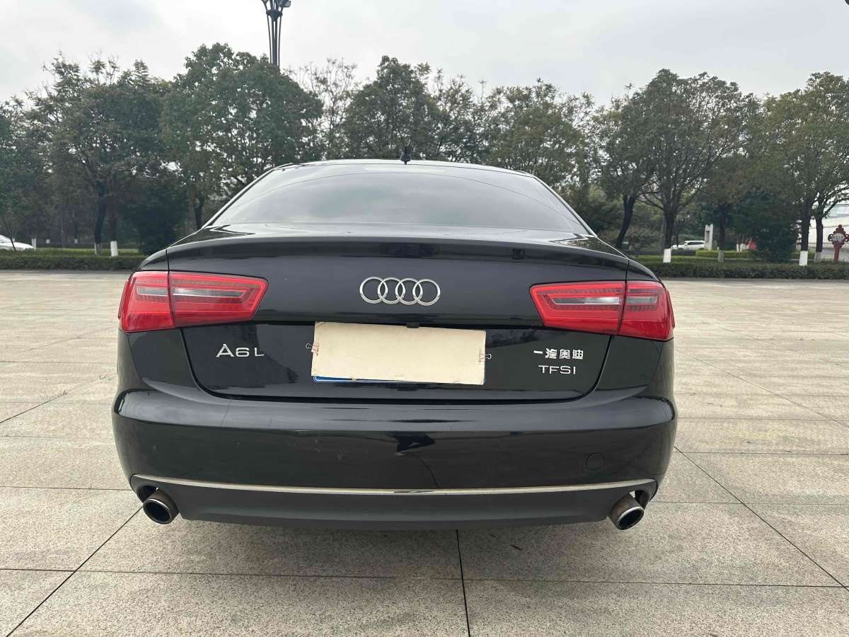 奧迪 奧迪A6L  2014款 TFSI 標(biāo)準(zhǔn)型圖片