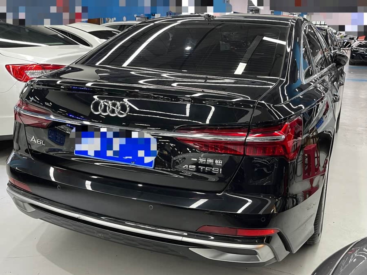 奧迪 奧迪A6L  2024款 45 TFSI 臻選動(dòng)感型圖片