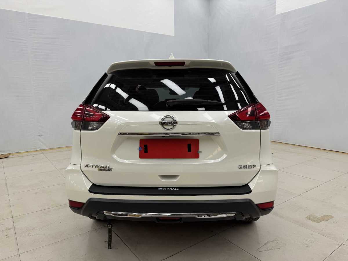 日產(chǎn) 奇駿  2022款 2.0L 兩驅(qū)智聯(lián)臻享版圖片