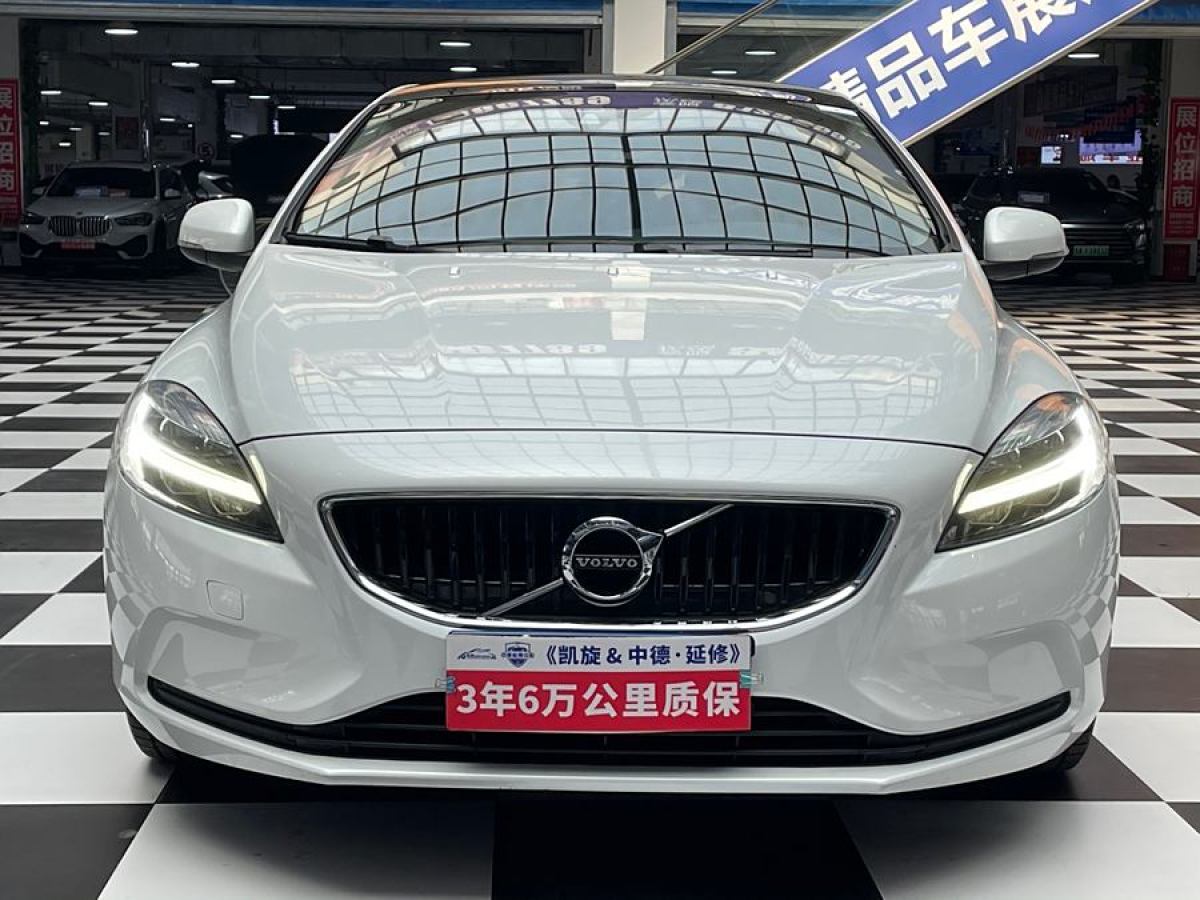 沃爾沃 V40  2017款 T3 智逸版圖片