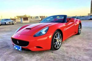 GTC4Lusso 法拉利 6.3L V12
