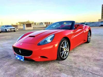 2016年1月 法拉利 GTC4Lusso 6.3L V12圖片